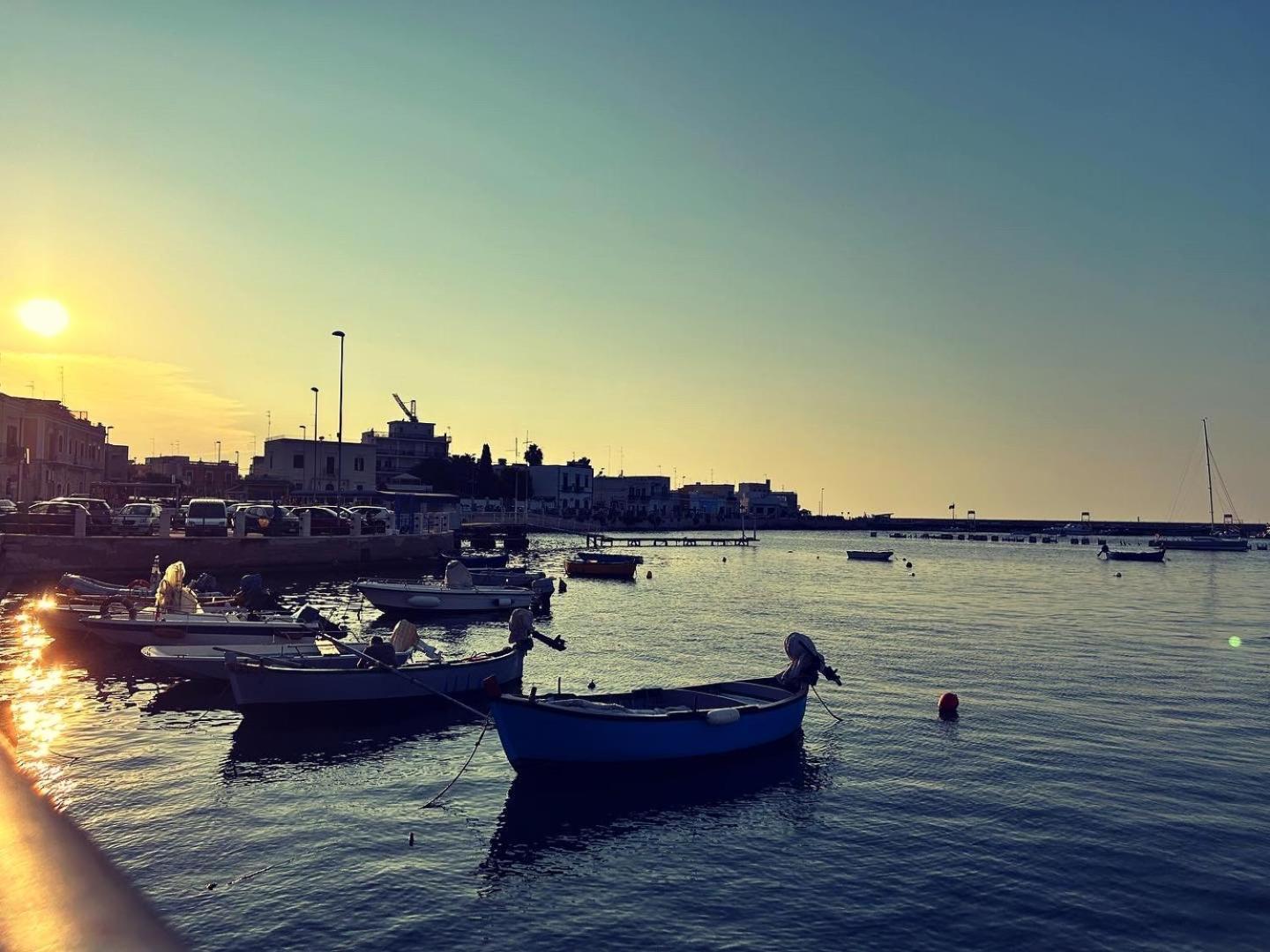 Raggi Di Sole Apartment Bari Exterior foto