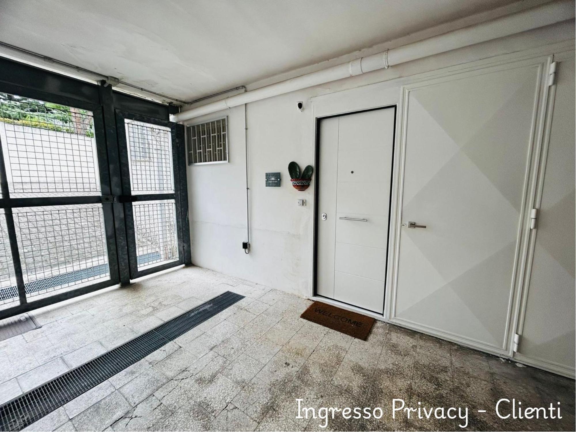 Raggi Di Sole Apartment Bari Exterior foto